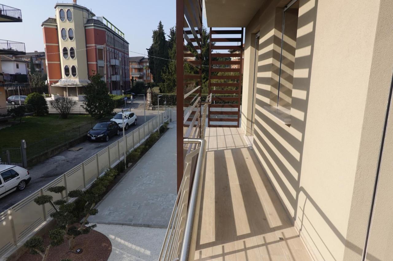 Homingarda - Fine Holiday Apartments Peschiera del Garda Esterno foto